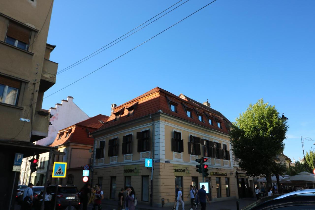 Moonlight Apartments Sibiu Buitenkant foto